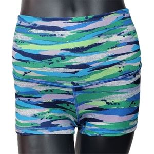 Lululemon Boogie Short Seven Wonders W7E70S Size 2